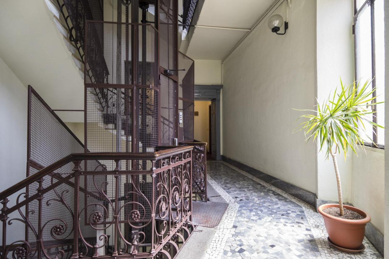 Cadorna Apartments Milão Exterior foto